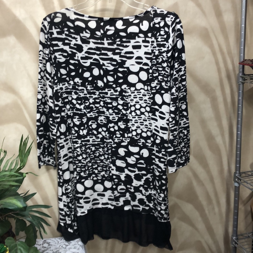 Cupio ladies top - Picture 2 of 7